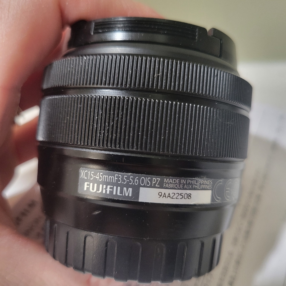 Fujifilm Fujinon XC 15-45 3.5-5.6 OIS PZ x mount fuji Lens - Picture 5 of 5